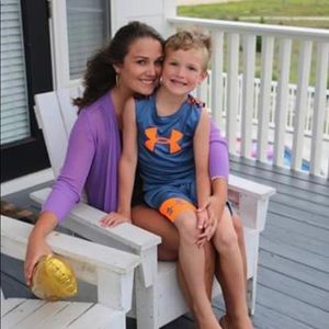 Meet your Posher, Chloe